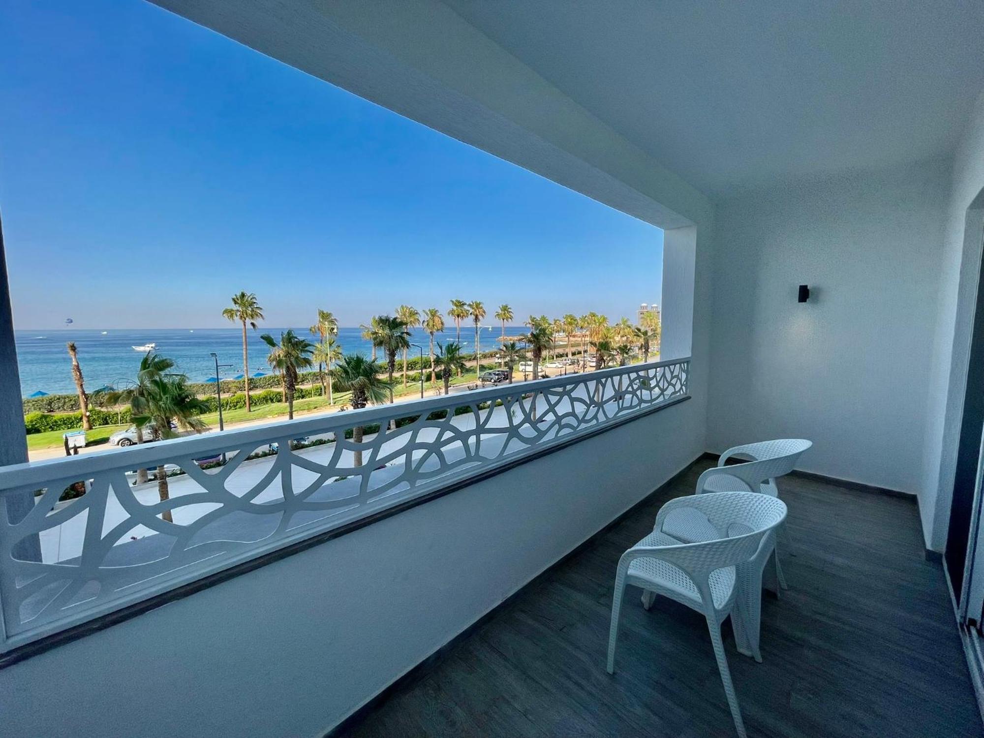 Porto Sokhna Beach Resort Ajn Suchna Zewnętrze zdjęcie